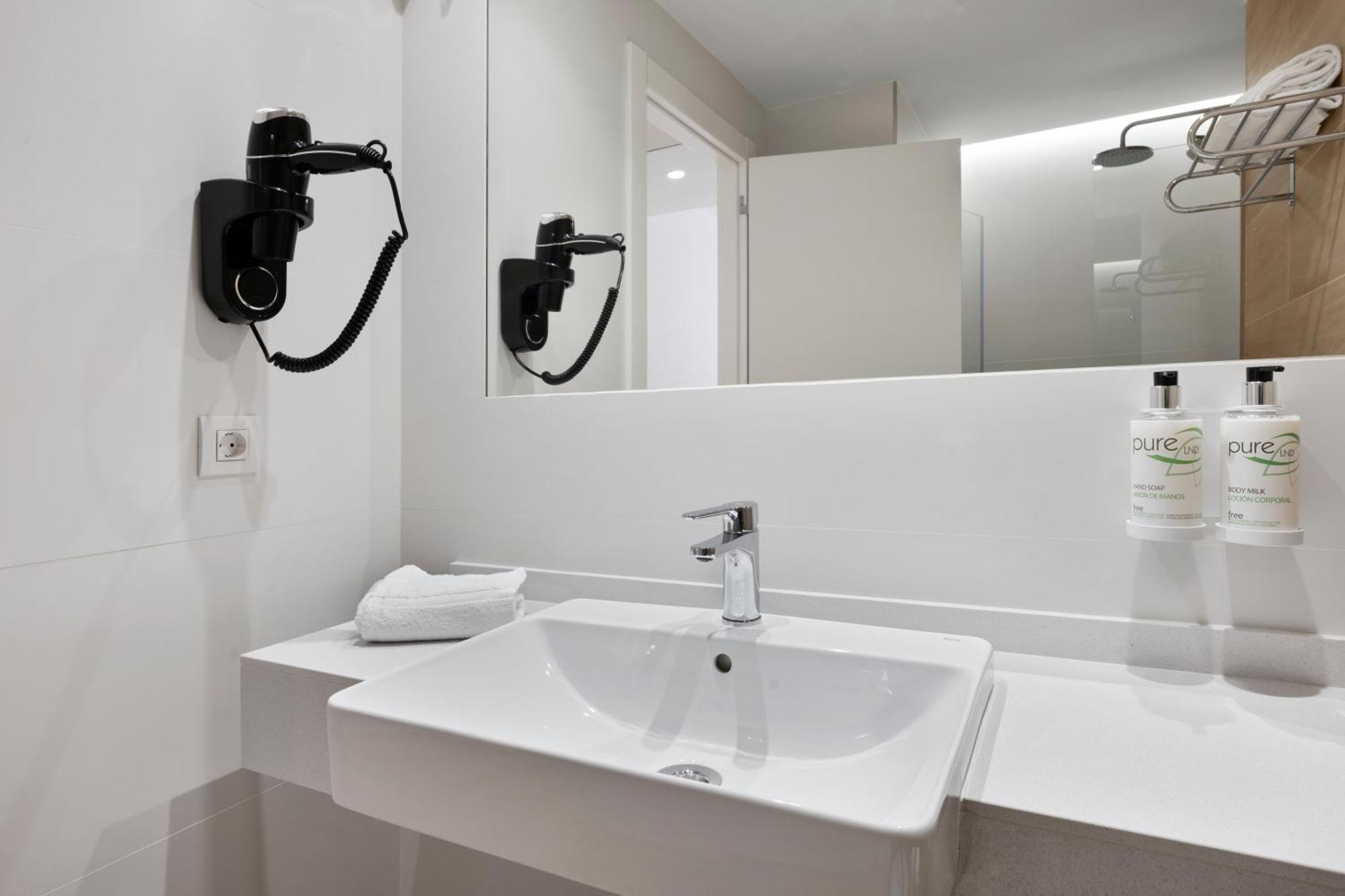 B&B Hotel Castro Urdiales Extérieur photo